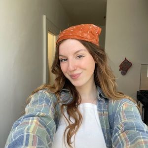 Meet your Posher, Anna